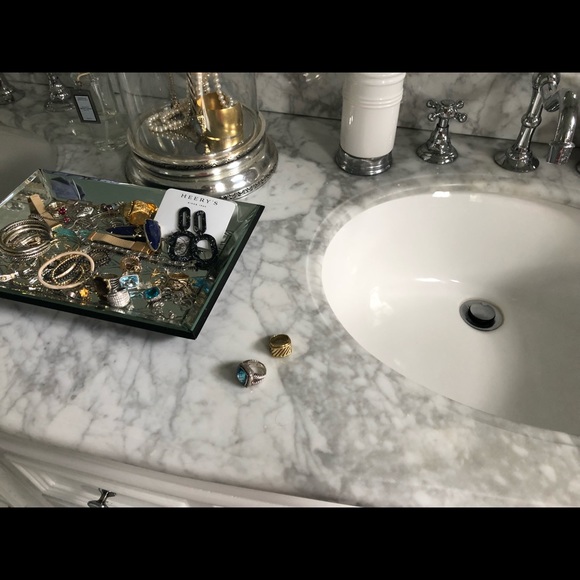 David Yurman Blue Topaz Ring - Picture 8 of 8